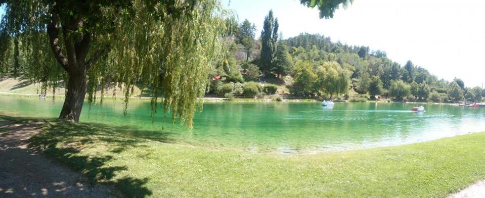 Charmant T3 Avec Piscine Digne-les-Bains Exterior foto